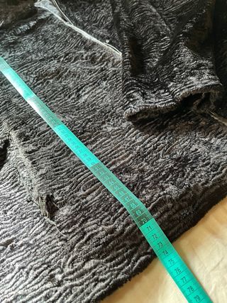 Chaqueta de pelo negra