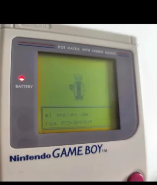 Cartucho Pokémon Edición Especial Pikachu Game Boy