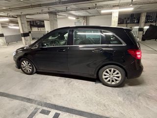 Mercedes-Benz Clase B 180D