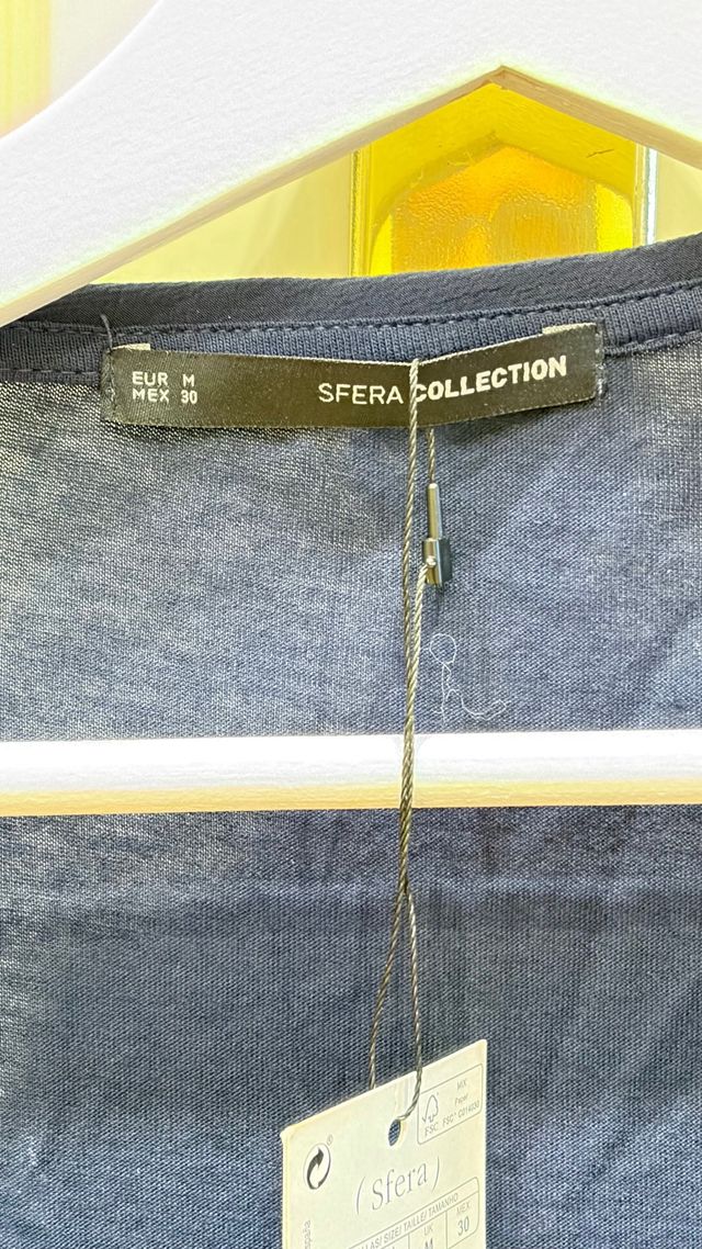 Blusa Azul Talla XL con Diseño nueva a estrenar