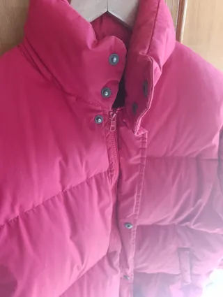 Abrigo plumas rojo unisex