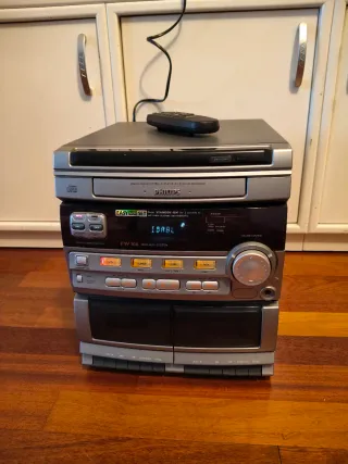 Minicadena Philips FW306/22 y altavoces