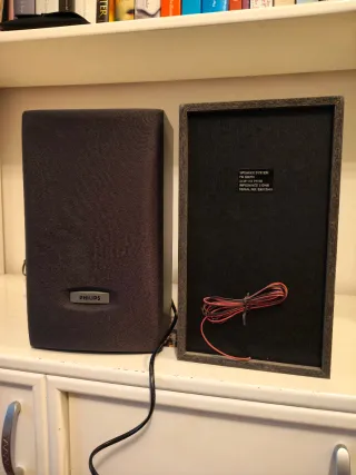 Minicadena Philips FW306/22 y altavoces