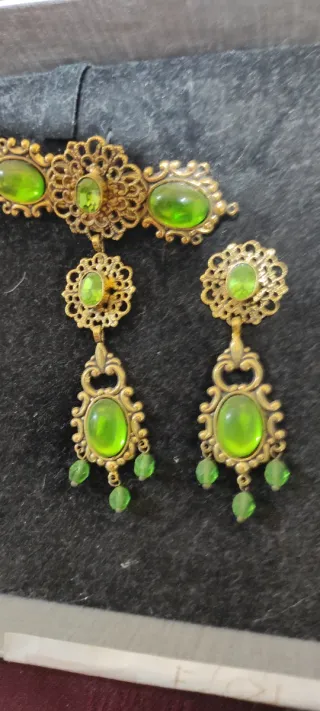 Aderezo huertana piedra verde oro