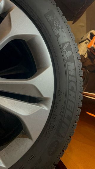 Llantas BMW X1 17” con neumáticos de invierno