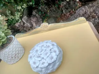 Mesita Noche Antigua Amarilla