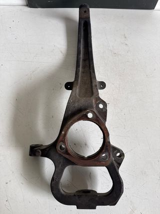 Portamangueta del derecha Cadillac SRX 18063939