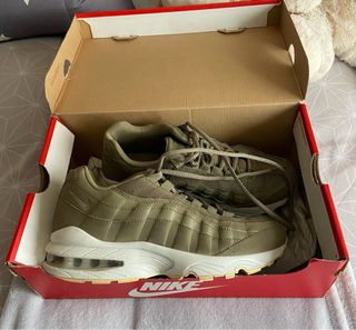 Nike Air Max 95 Verde Oliva