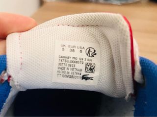 Zapatillas Lacoste Blancas y Rojas