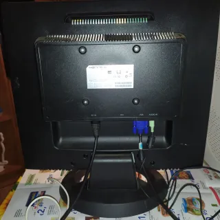 PC completo 2 sistemi operat+monitor, tastiera+mou