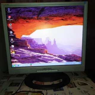 PC completo 2 sistemi operat+monitor, tastiera+mou