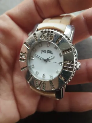 Reloj Folli Follie Beige y Plateado