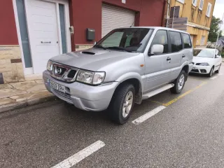 Nissan Terrano II 2005