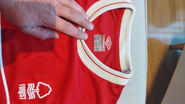 Camiseta Nottingham Forest 2000/01