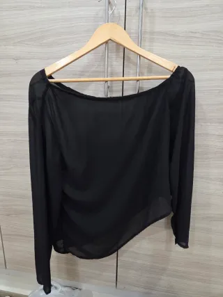 Camiseta transparente negra