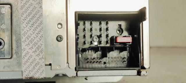 SISTEMA AUDIO / RADIO CD VOLKSWAGEN TOURAN (1T1)