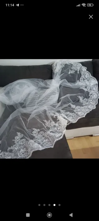 Velo de novia con encaje