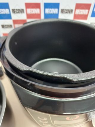 Olla eléctrica a presión programable 6 L 1000 W 9 menús - Cecotec GM D+