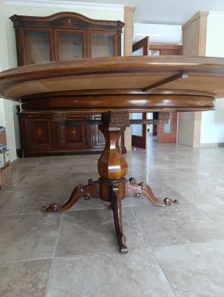 Conjunto mesa y 6 sillas de comedor