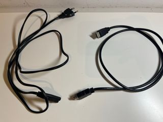 PS4 Slim Negra + Mando