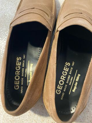 Mocasines artesanales piel ante. Sin usar.