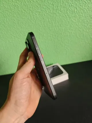 iPhone 16 Pro Max 512GB. Impecable+Factura