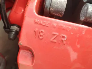 Pinzas Brembo Porsche 6 pistones Rojas