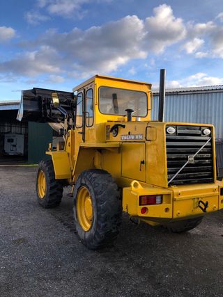 Pala cargadora Volvo BM 4200 B
