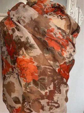Sciarpa foulard con stampa floreale
