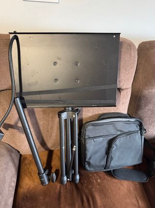 Soporte portátil y bolso