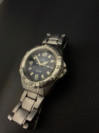Reloj Festina plateado y azul