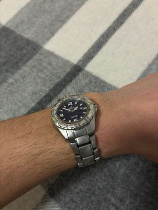 Reloj Festina plateado y azul