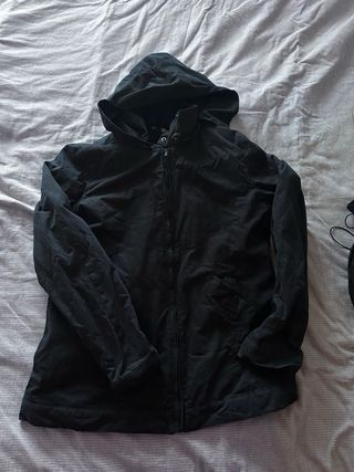 Chaqueta marca Momawo de porteo Negra, talla L