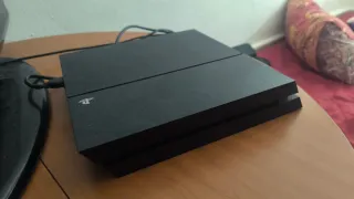 PlayStation 4 Negra (PS4)