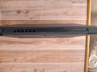 Portátil Dell Latitude 3510 i3 / 8GB RAM / 256GB