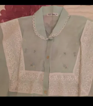 Camicia da notte verde e bianca