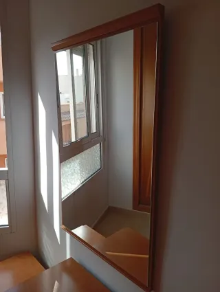 Cómoda de madera con 2 y 3 cajones