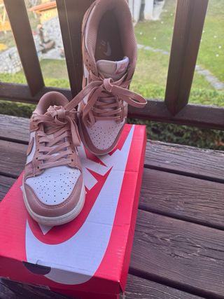 Nike Dunk Low Rose Whisper Tg 37,5