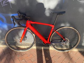 Bicicleta carretera BMC eléctrica AMP 3