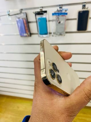 iPhone 12 Pro Max 256GB Dorado Batería 100%