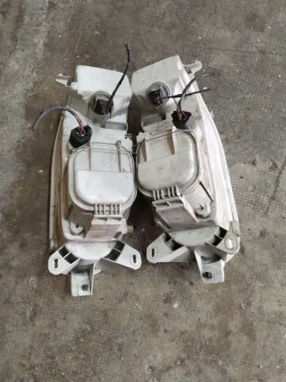 Faros Delanteros Ford Escort 97