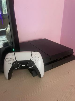 Ps4 1T + Joystick Bianco