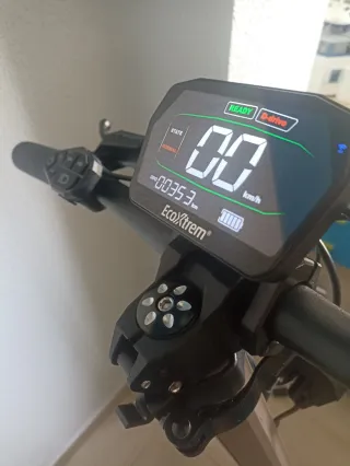 Patinete Eléctrico Ecoxtrem Tank M41