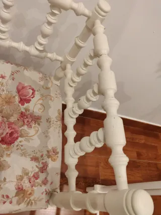 Sillón rinconera antiguo floral