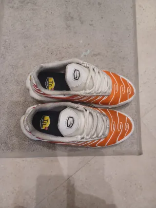 Nike TN Air Playeras Naranja y Blanco