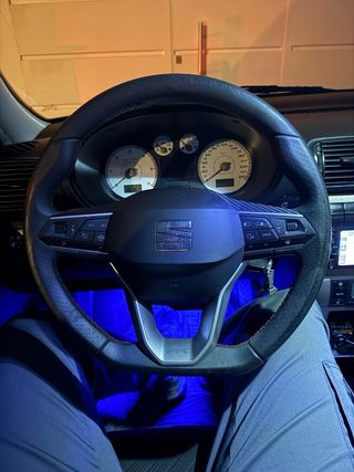 Volante Seat Ibiza y Leon (5f) FR 2019