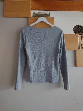 Camiseta gris de manga larga Basic