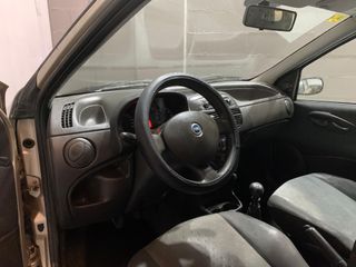 FIAT PUNTO 1.2 Gasolina de 60CV del 2008