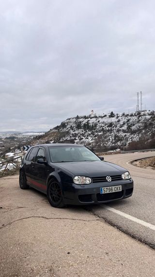 Volkswagen Golf 2003