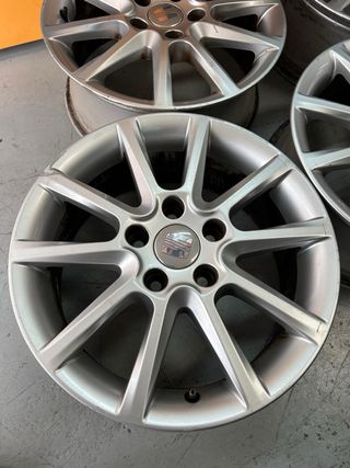 Llantas SEAT (4 unidades)